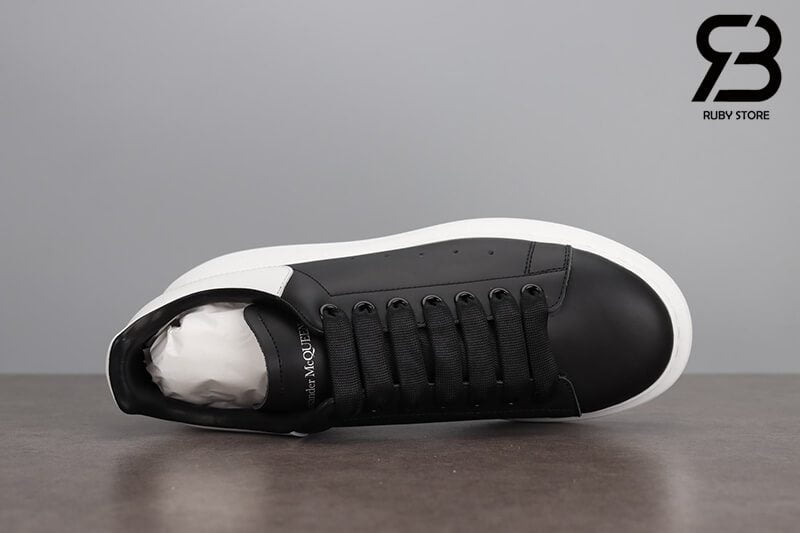 giày alexander mcqueen đen trắng siêu cấp like authentic