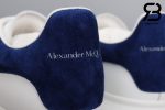 giày alexander mcqueen gót xanh navy nhung siêu cấp like authentic