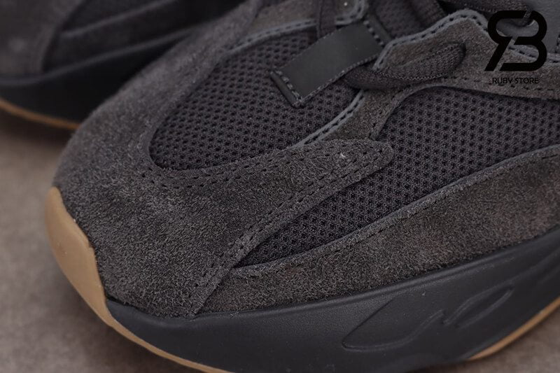 giày adidas yeezy boost 700 utility black siêu cấp og