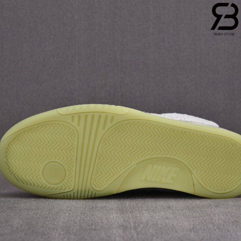 Giày Nike Air Yeezy 2 NRG Pure Platinum Màu Xám
