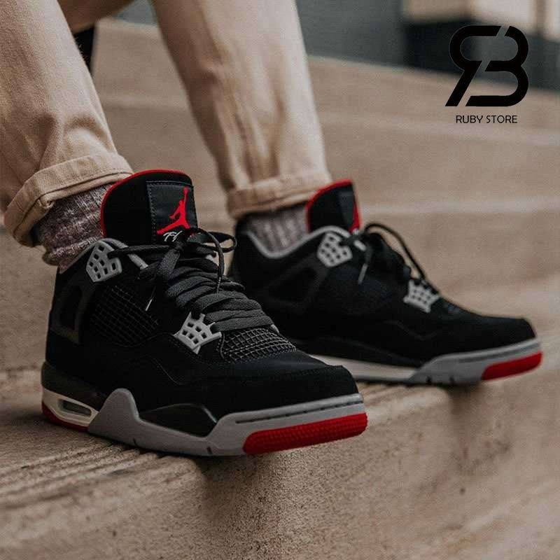 Air Jordan 4 Bred