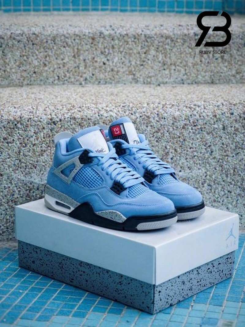 Air Jordan 4 University Blue
