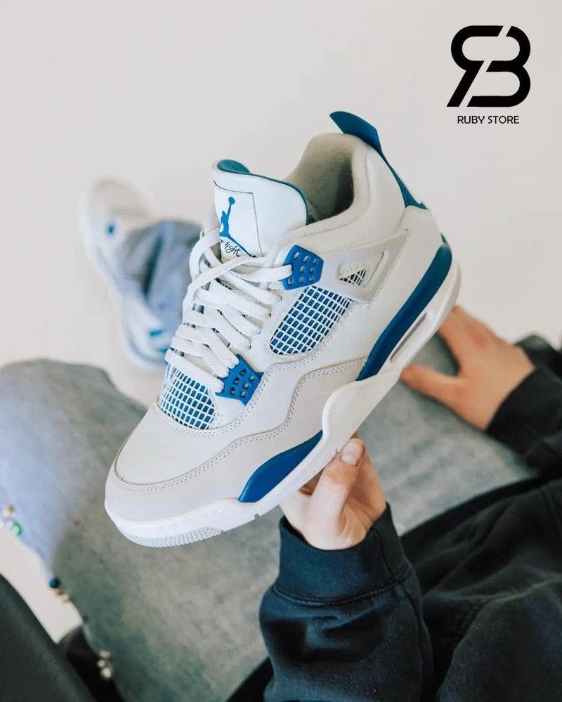 Air Jordan 4 Military Blue