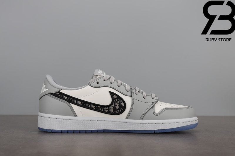 Nike Jordan 1 Low x Dior