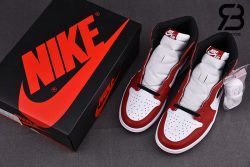 Giày Nike Air Jordan 1 Retro High Chicago Siêu Cấp