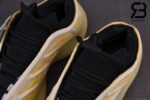 Giày Yeezy Boost 700 V3 Safflower Siêu Cấp