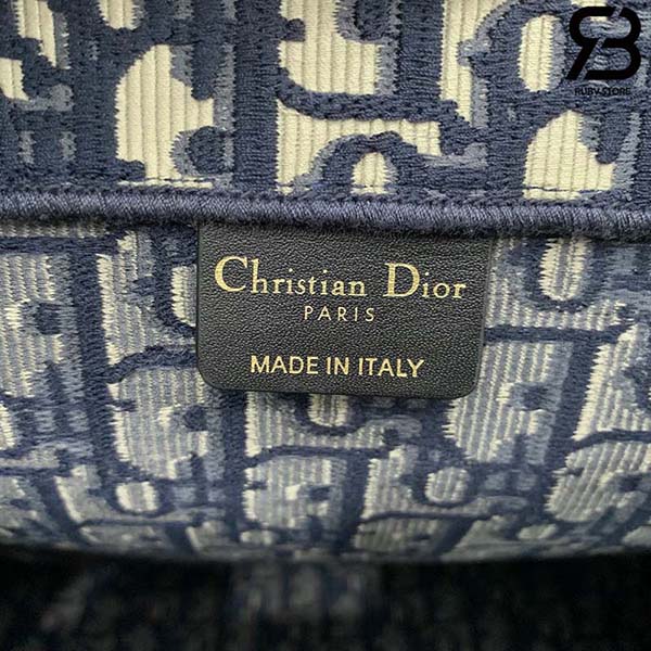 Túi Dior Book Tote thêu tên độc quyền tại Ruby Store