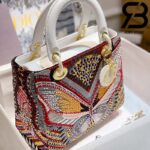 Túi Medium Dior D-Lite Bướm (Butterfly) 24cm Best Quality 99% Auth