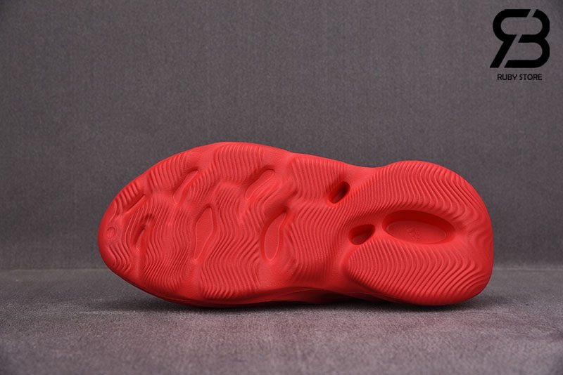 Giày adidas Yeezy Foam RNNR Vermillion Tía Đỏ Siêu Cấp