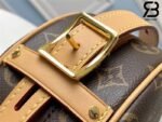 Túi LV Boite Chapeau Souple PM With Mickey Nâu Siêu Cấp
