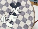 Túi LV Boite Chapeau Souple PM With Mickey Trắng Siêu Cấp