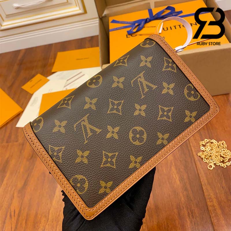 LV Monogram Chain Wallet for men Luxury Bags  Wallets on Carousell
