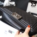 Túi Chanel Boy Medium Black Da Caviar Khóa Bạc Best Quality