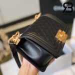 Túi Chanel Boy Small Black Da Caviar Khóa Vàng Best Quality