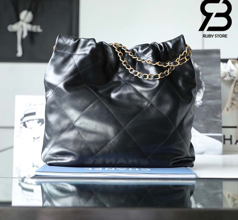 Túi Chanel 22 Small Handbag Black White Đen Trắng Da Bê 34CM Best Quality 