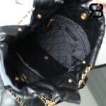 Túi Chanel 22 Small Handbag Black White Đen Trắng Da Bê 34CM Best Quality