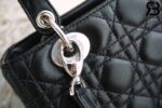 Túi Medium Lady Dior Bag Màu Đen Khóa Bạc 24CM Best Quality