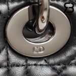 Túi Small Lady Dior Bag Màu Đen 20CM Best Quality