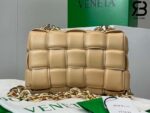 Túi Bottega Veneta Chain Cassette Almond Da Cừu 26CM Best Quality