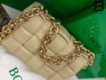 Túi Bottega Veneta Chain Cassette Porridge Da Cừu 26CM Best Quality