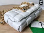 Túi Bottega Veneta Chain Cassette White Trắng Da Cừu 26CM Best Quality