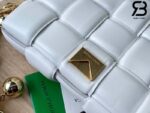 Túi Bottega Veneta Chain Cassette White Trắng Da Cừu 26CM Best Quality