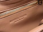 Túi Bottega Veneta Padded Cassette Caramel Da Cừu 26CM Best Quality