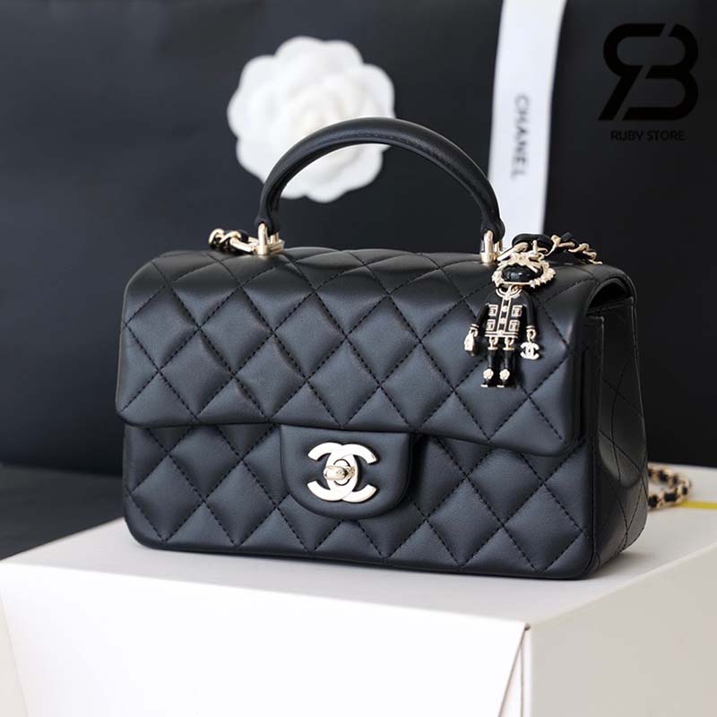 Túi Chanel Mini Flap Bag With Top Handle Lion Charm Black Đen Da Cừu 20CM Best Quality