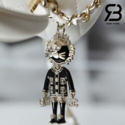 Túi Chanel Mini Flap Bag With Top Handle Lion Charm Màu Trắng 20CM Best Quality