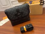 Túi LV Saumur Messenger Monogram Eclipse Đen 30CM Best Quality