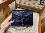Túi YSL Cassandra Medium Chain Bag In Crocodile Màu Đen 22CM Best Quality