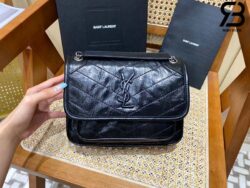 Túi YSL Niki Baby Chain Bag In Crinkled Vintage Leather Đen Da Calfskin 21CM Best Quality