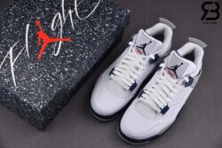 Giày Nike Air Jordan 4 Midnight Navy Siêu Cấp