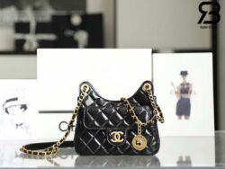 Túi Chanel 23C Runway Small Hobo Bag Màu Đen Shiny Calfskin 19CM Best Quality