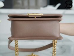 Túi Chanel Boy Small Màu Dark Nude Da Caviar Khóa Vàng Best Quality