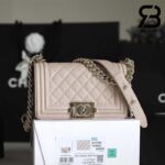 Túi Chanel Boy Small Màu Be Nhạt Da Caviar Khóa Vàng Best Quality