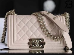 Túi Chanel Boy Small Màu Be Nhạt Da Caviar Khóa Vàng Best Quality