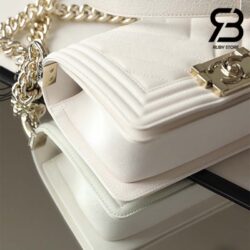 Túi Chanel Boy Small Màu Trắng Chevron Da Caviar Khóa Vàng Best Quality