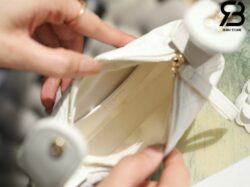 Túi Chanel 23C Mini Pouch Trắng Lamskin LGHW 16CM Best Quality