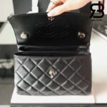 Túi chanel 22SS Trendy CC Flap Bag With Top Handle Màu Đen Lamskin 25CM Best Quality