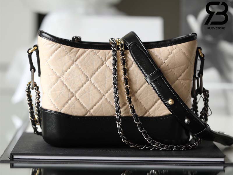 Chanel Gabrielle Hobo Bag Diamond Gabrielle Quilted AgedSmooth Small Black   GB