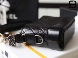 Túi Chanel Gabrielle Small Hobo Bag Màu Đen Calfskin Logo Handle Strap 20CM Best Quality