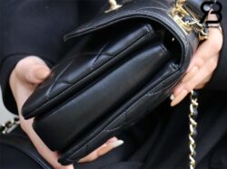 Túi chanel Trendy CC Flap Bag With Top Handle Màu Đen Lamskin 25CM Best Quality