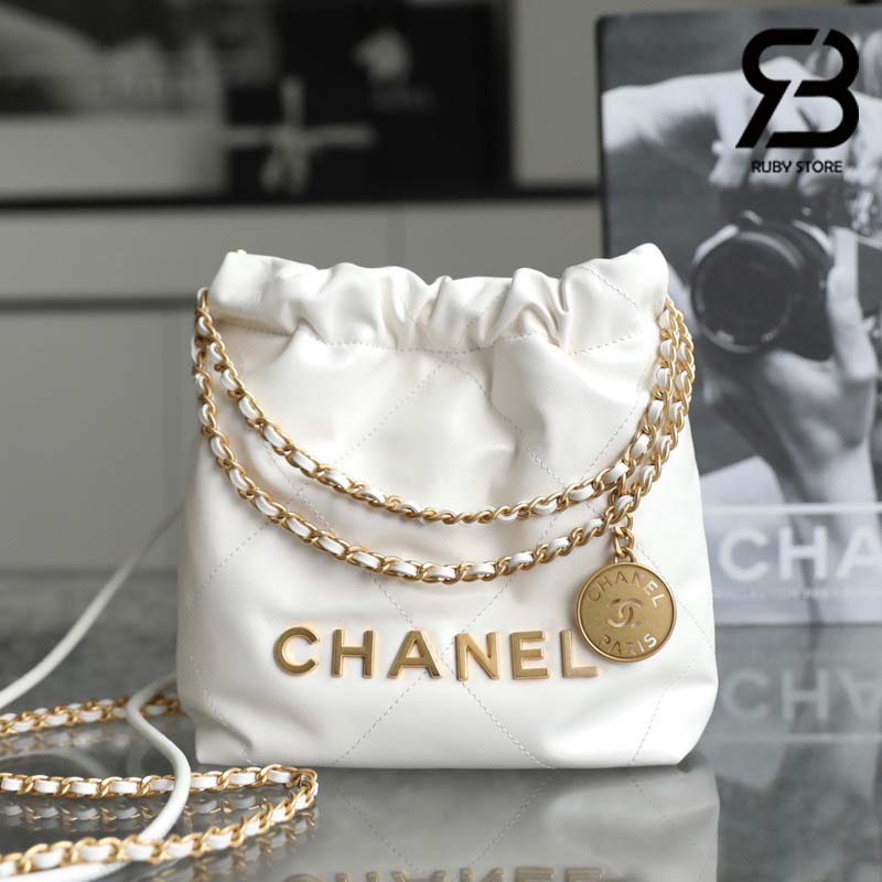 Túi Chanel 22 Mini Handbag Trắng Logo Vàng Da Bê Ghw Best Quality