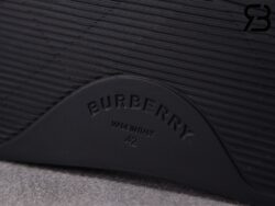 Dép Burberry Sliced Check Print Slides in Black Best Quality