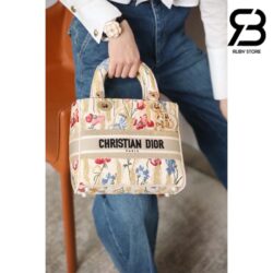 Túi Dior Medium Lady D-Lite Bag Màu Be Multicolor Hibiscus Embroidery Best Quality