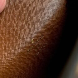 Túi LV Bitsy Pouch On Chain Monogram Nâu Best Quality