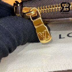 Túi LV Mini Pochette Accessoires Vivienne Monogram Red Best Quality