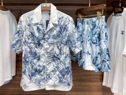 Áo LV Graphic Short-Sleeved Cotton Shirt Monogram Aquagarden Best Quality