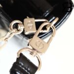 Túi Small Lady Dior D-Joy Bag Màu Đen Patent Da Bê 22CM Best Quality